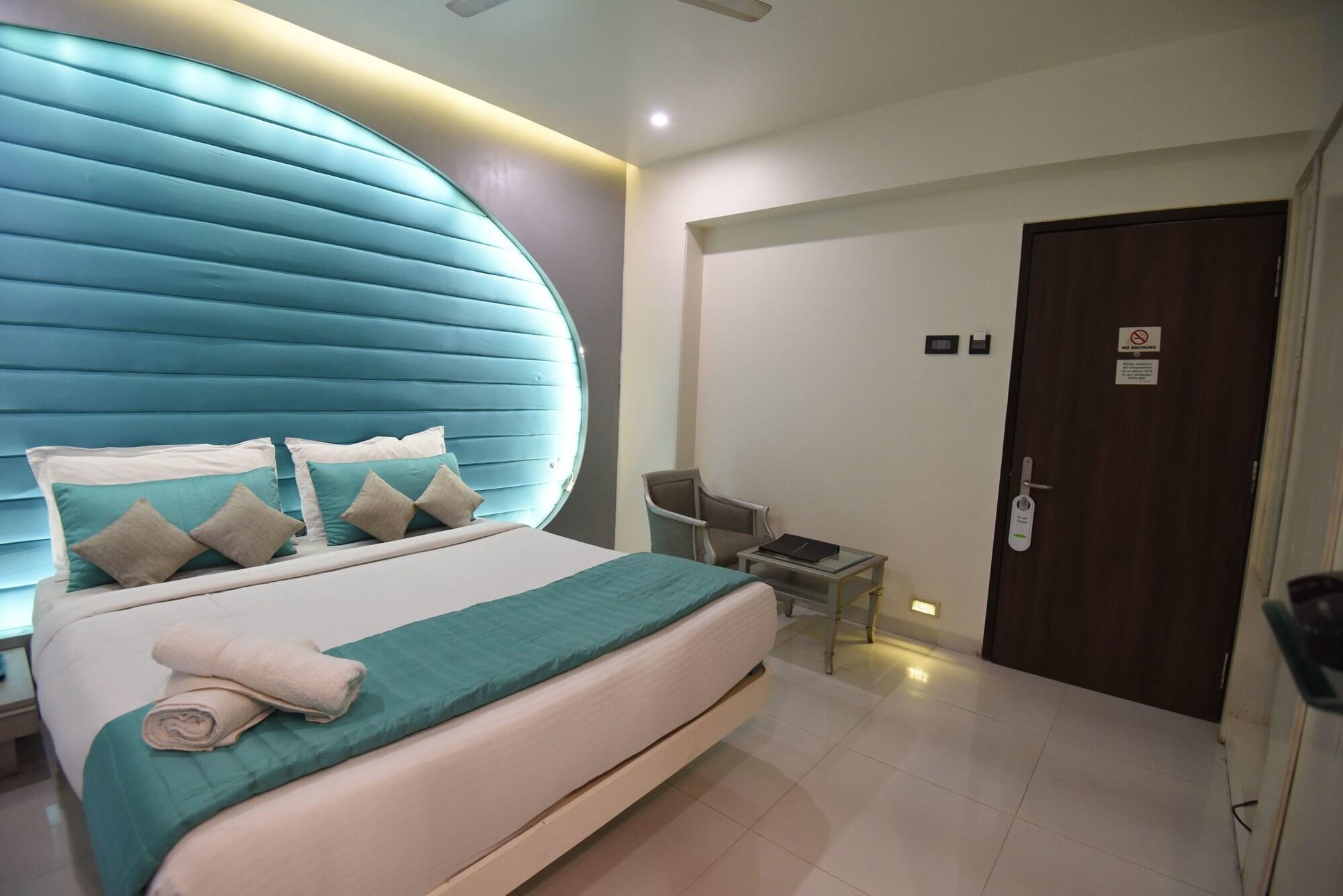 Vits Sharanam, Thane Ngoại thất bức ảnh
