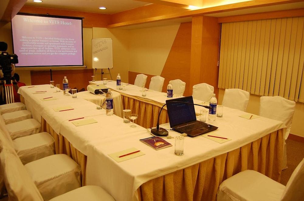 Vits Sharanam, Thane Ngoại thất bức ảnh