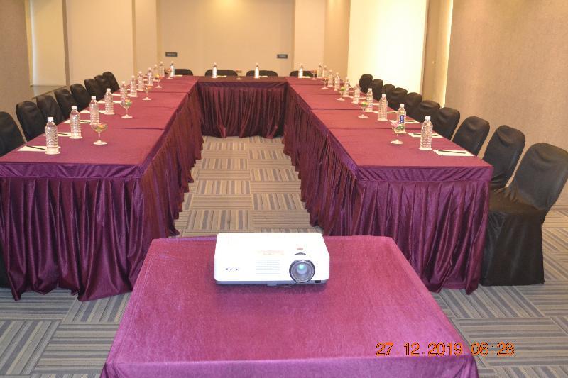 Vits Sharanam, Thane Ngoại thất bức ảnh